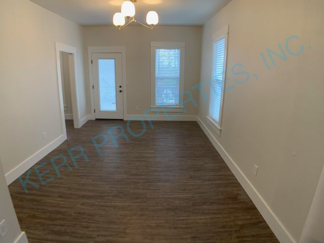Foto del edificio - 7524 NE Everett St