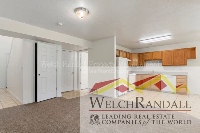 Building Photo - 1428 N 2575 E