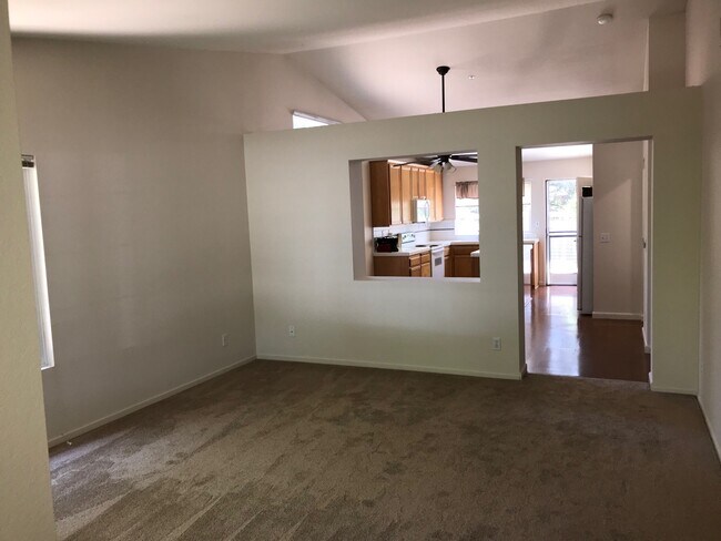 Building Photo - 120 Philip Dr