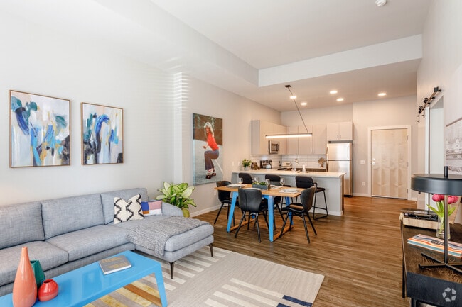 1HAB, 1BA - A2.1 - South Main Station - Residential