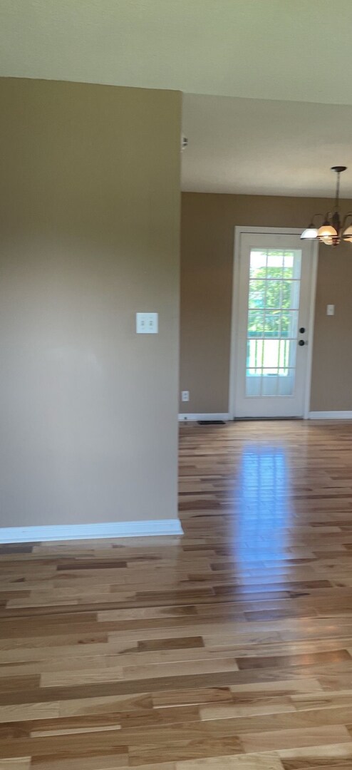Foto del edificio - 867 Princeton Cir
