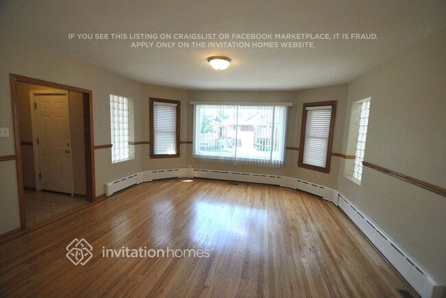 Foto del edificio - 2723 N 77th Ave