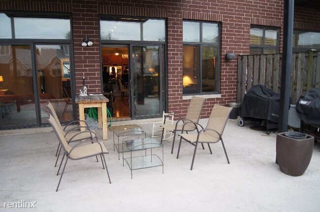 Foto del edificio - 4420 N Clark St