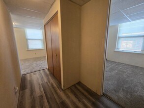 Building Photo - 4 N Seventh St