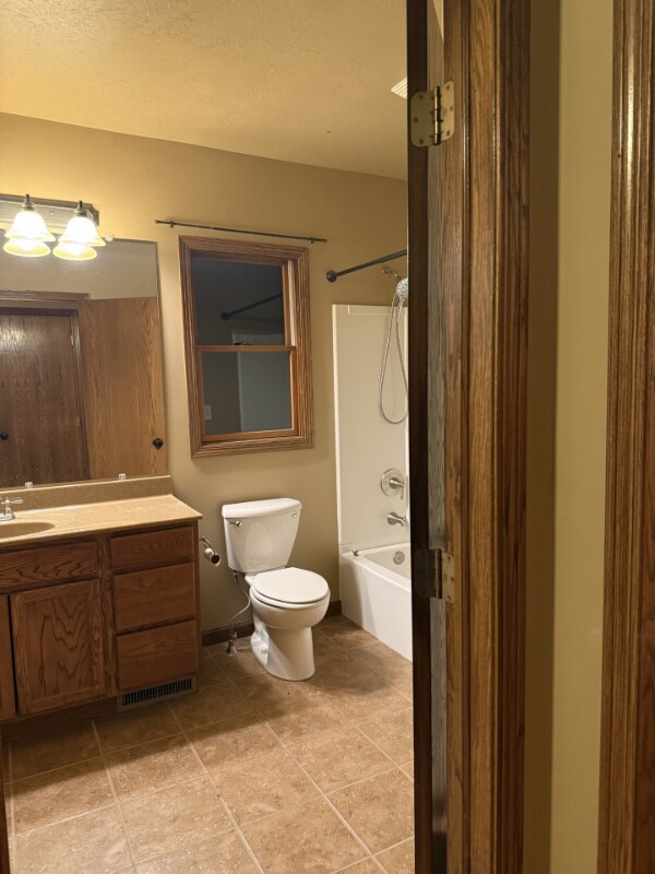 Building Photo - 26097 468th Ave