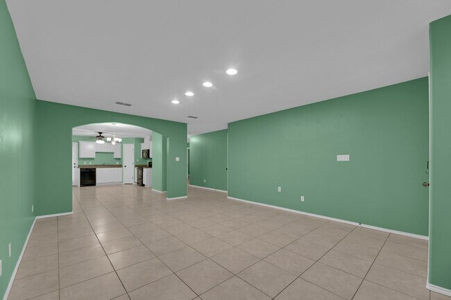 Foto del edificio - 3619 E Prestwick St