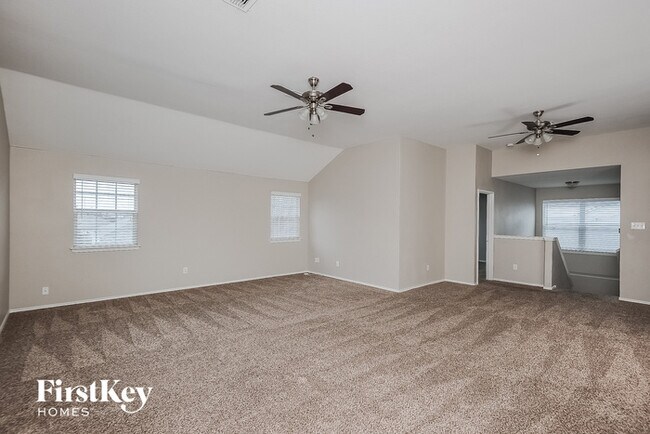 Foto del edificio - 312 Heritage Dr