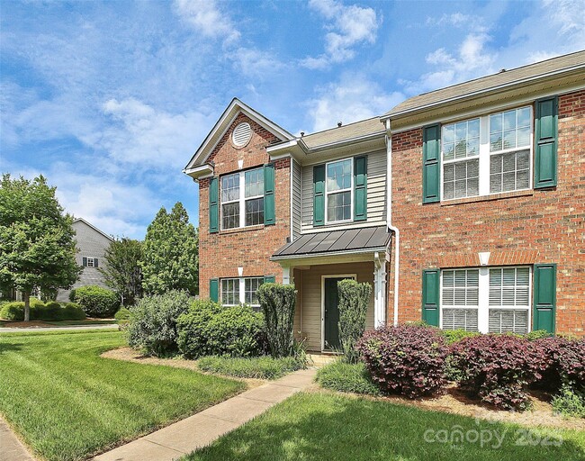 Building Photo - 12144 Cane Branch Way