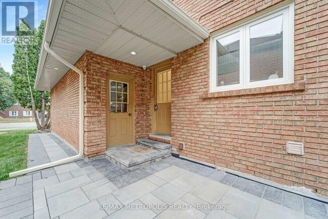 Building Photo - 1030 Rouge Valley Dr