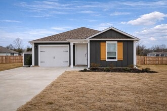 Building Photo - 11312 Poppy Ct