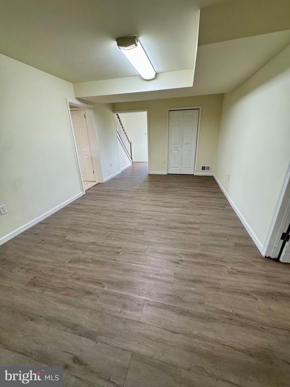 Foto del edificio - 1040 Springhill Way