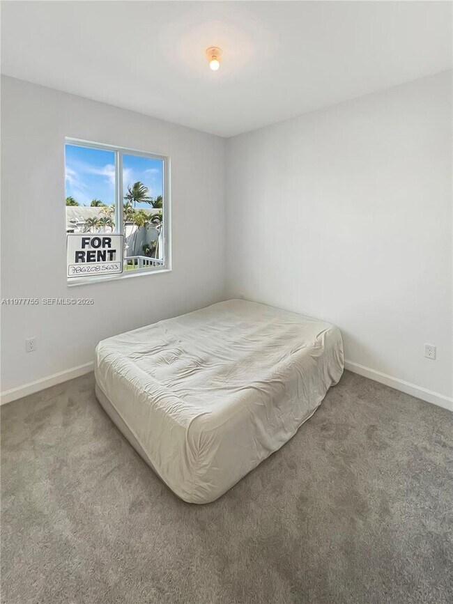 Foto del edificio - 1381 SE 7th Ter