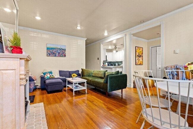 Foto del edificio - 617 Massachusetts Ave