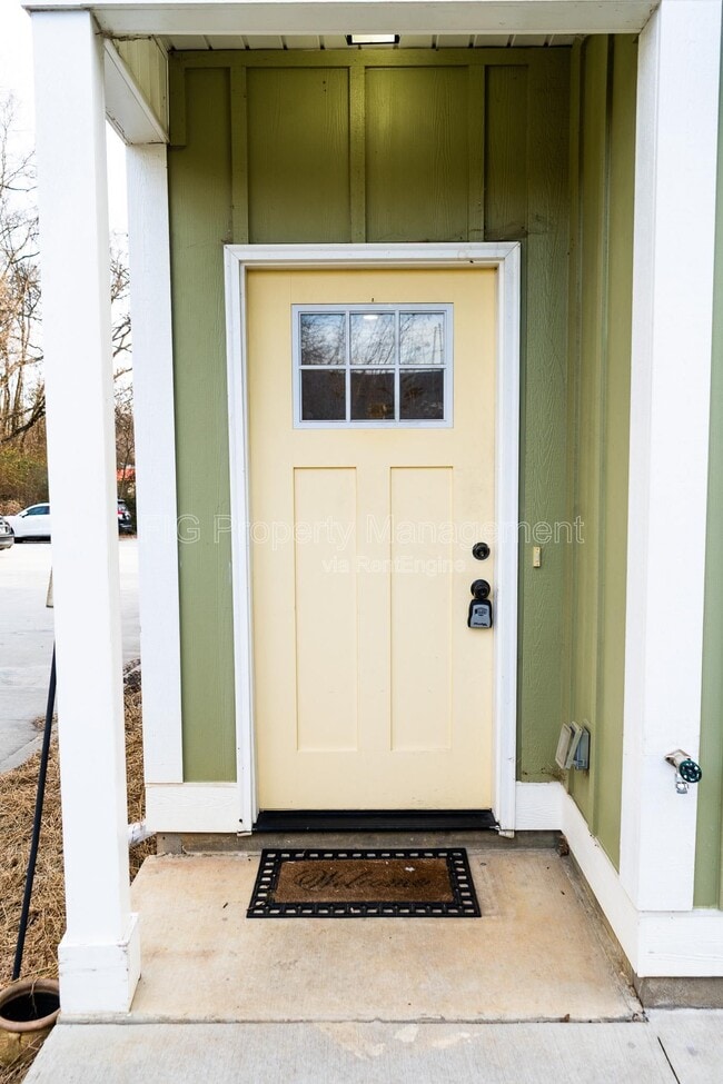 Photo - 4111 Mountain Trek Wy Apartment