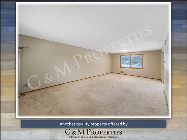 Building Photo - Rare 4-Bedroom Home Rental in the Penfield School District!