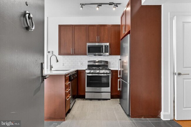 Building Photo - 2620 13th St NW