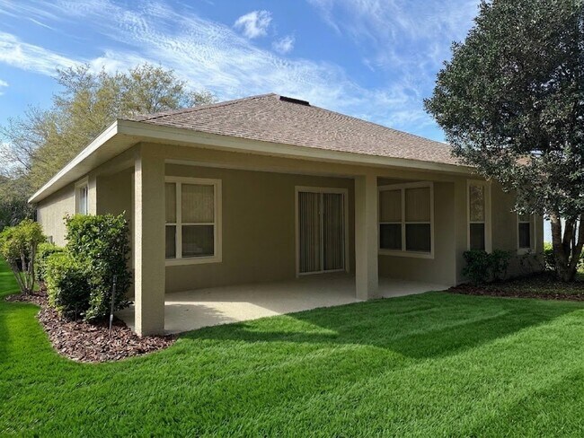 Building Photo - 465 Victoria Hills Dr