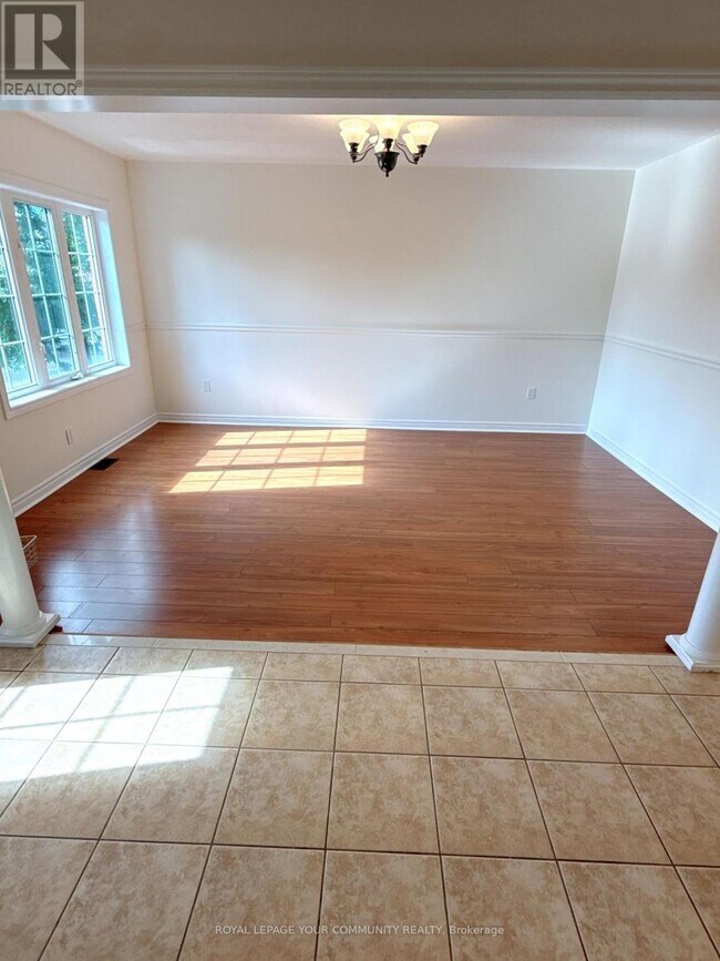 Building Photo - 61 Mynden Way