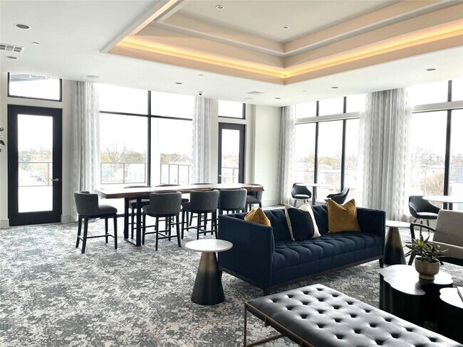 Foto del edificio - 401 W 25th St