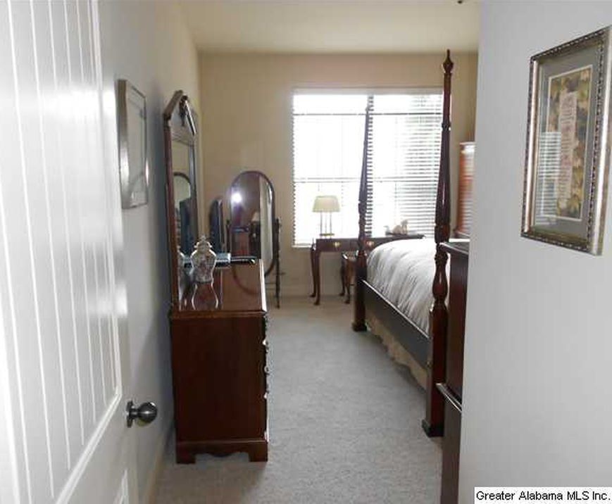 Master Bedroom - 612 Riverhaven Pl