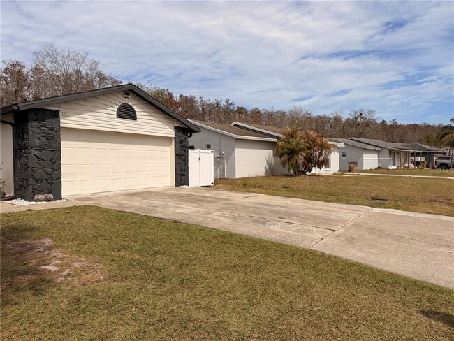 Building Photo - 106 W Cedarwood Cir