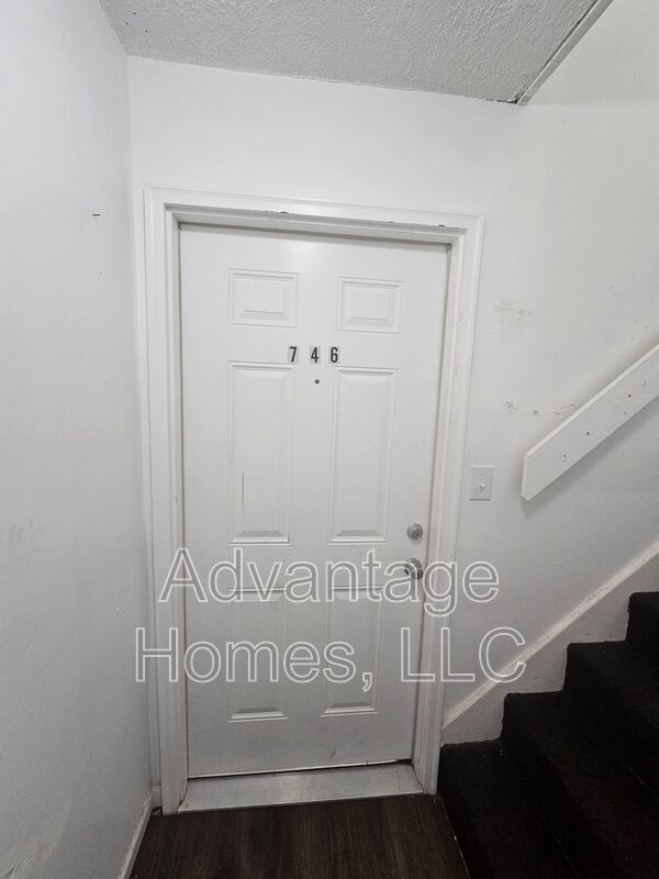 Foto del edificio - 746 N 70th St
