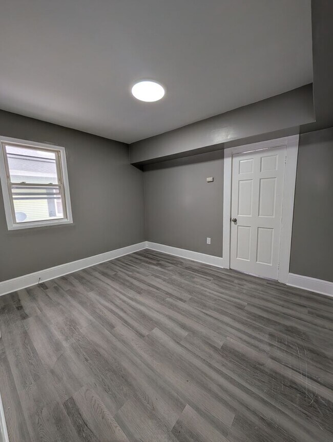 Building Photo - 47 Piedmont St