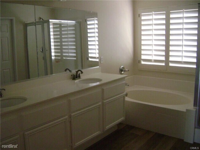 Building Photo - 4 br, 2.5 bath House - 1 Via Villario