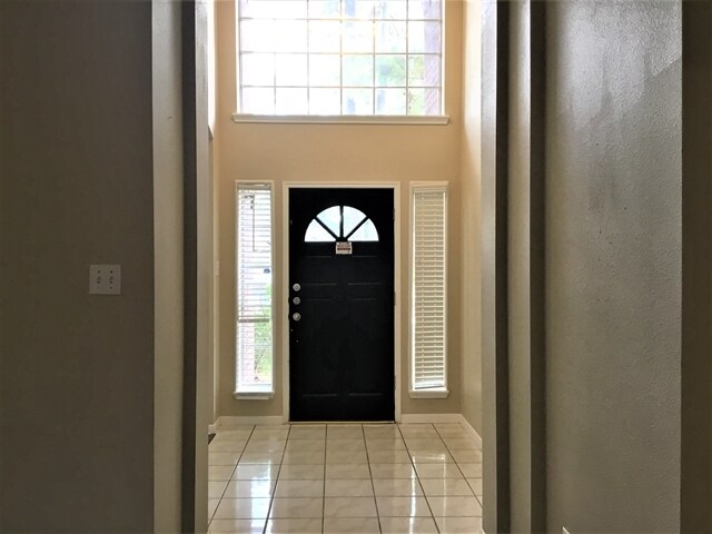 Foto del edificio - 13922 Carrington Lane