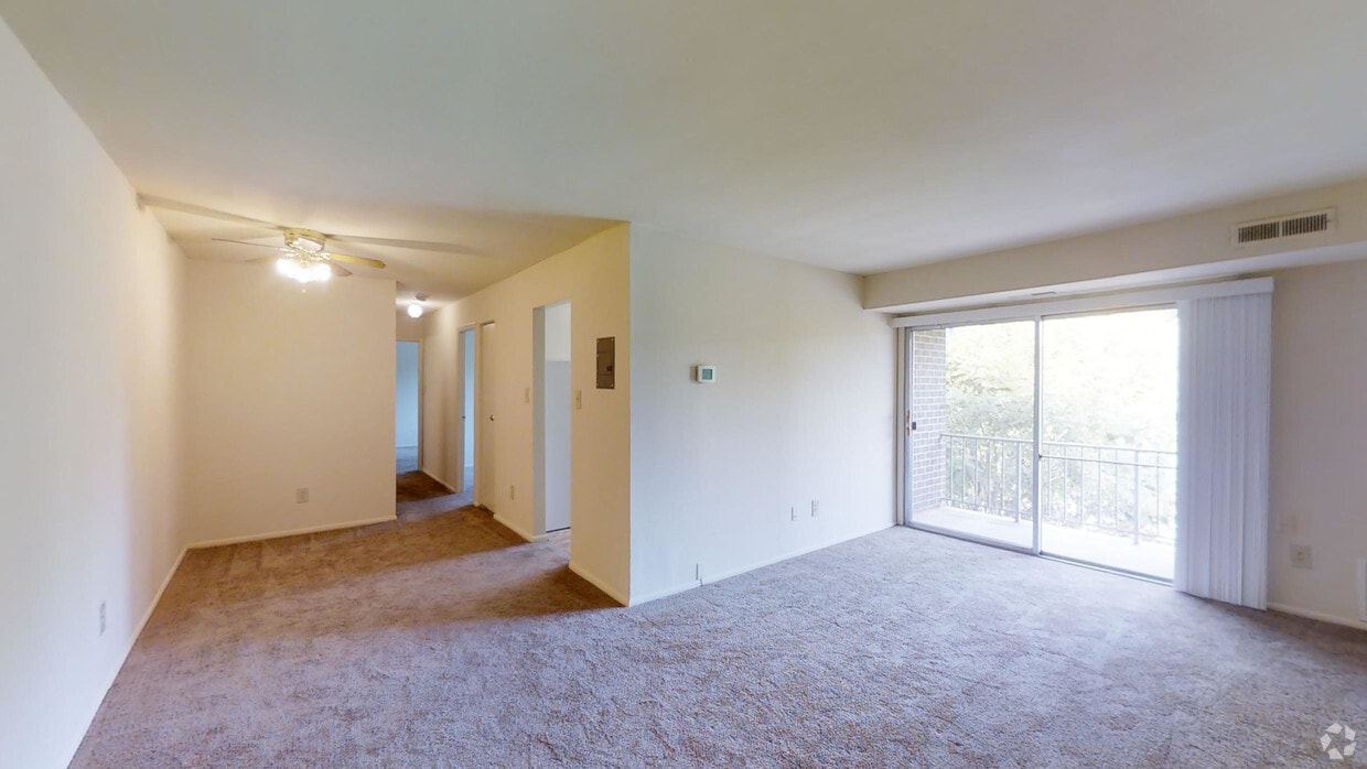Photo - Commons at Whitemarsh Apartments