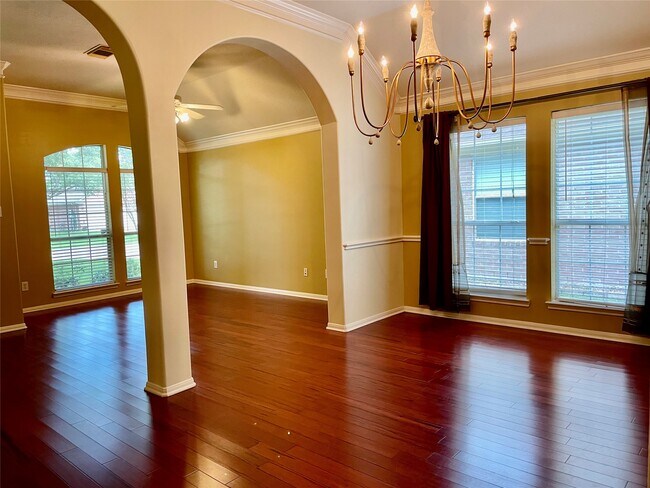 Foto del edificio - 608 Biscayne Bend Ln