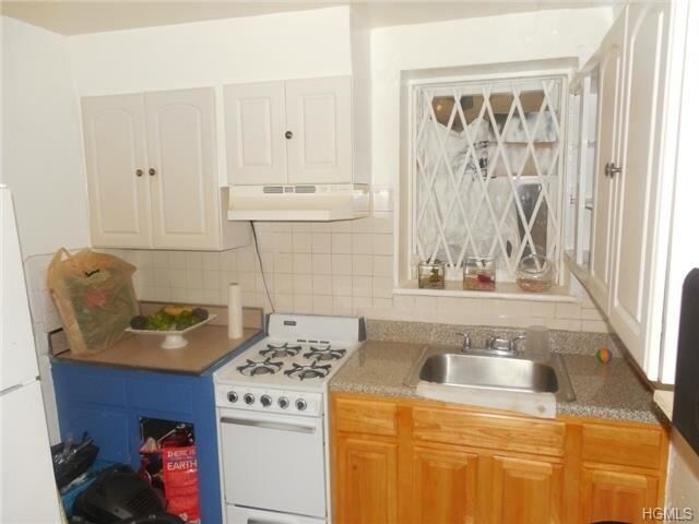 Foto del edificio - 18 S Bleeker St