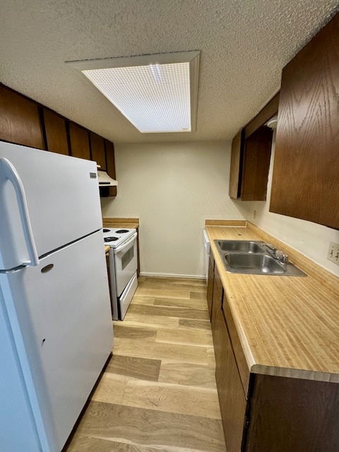 Foto del edificio - 1701 S West End St