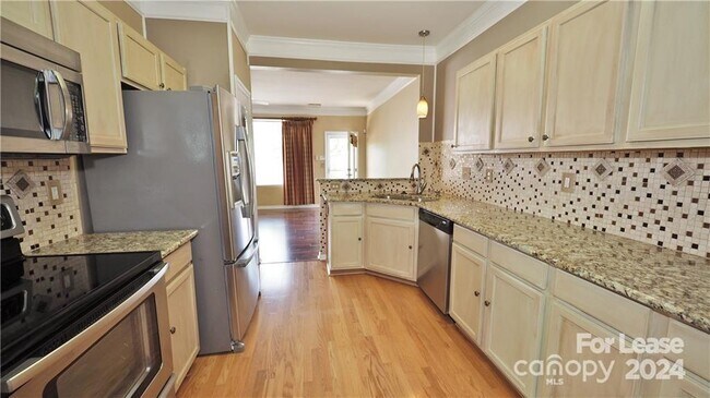 Foto del edificio - 13406 Delstone Dr