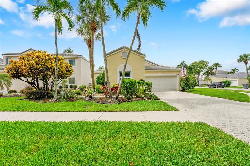 Foto principal - 7917 Travelers Tree Dr