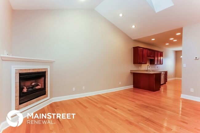 Building Photo - 7358 English Park Way