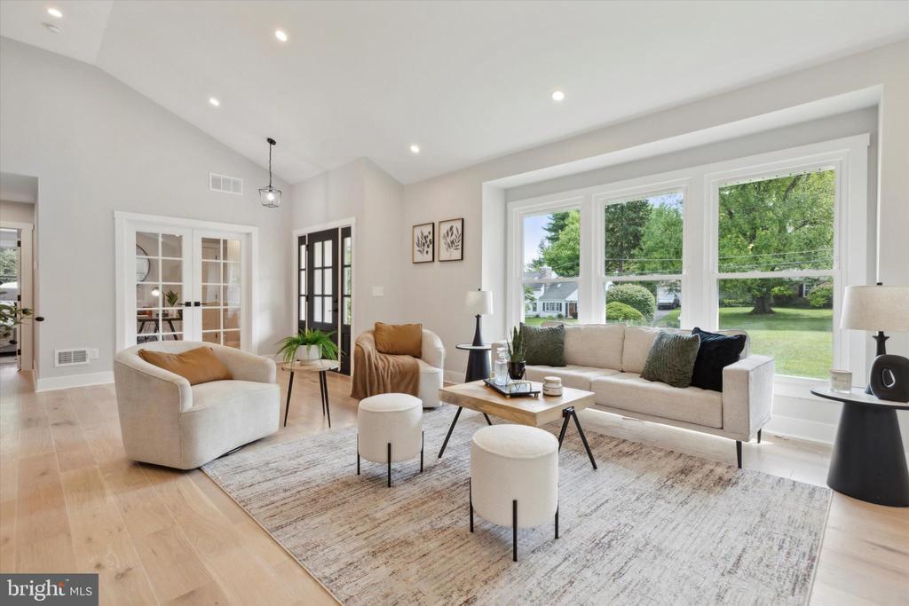 Foto principal - 104 Furlong Ave