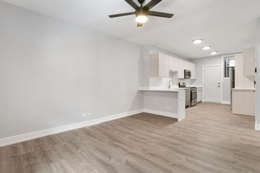 Building Photo - 1702.5 W Juneway Ter