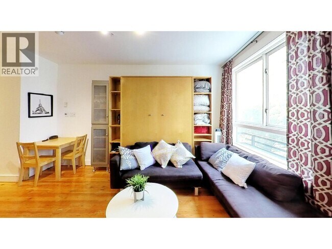 Building Photo - 1216 Homer St