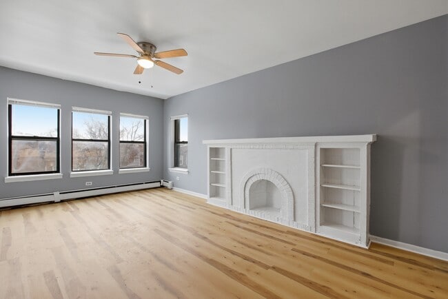 Building Photo - 235 S Lotus Ave