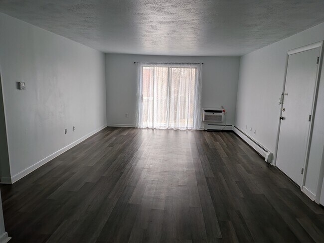 Foto del edificio - 83R Hobart St