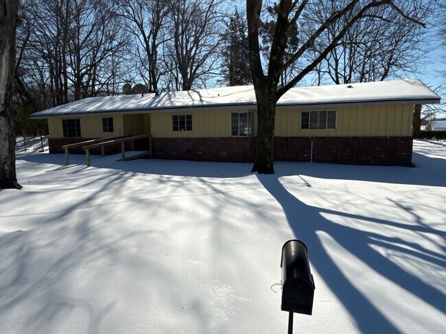 Foto del edificio - 1130 Warren St