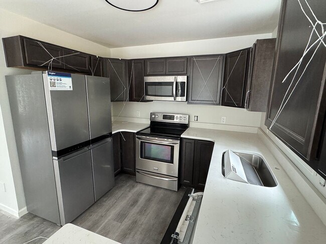 Foto del edificio - 302 S Poplar Ave