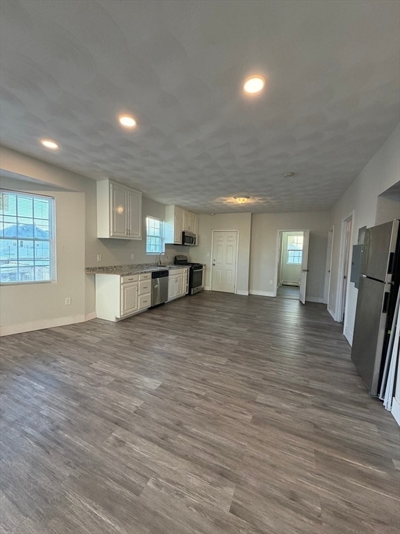 Building Photo - 539-541-541 N Front St