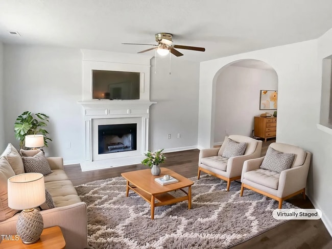 Foto del edificio - Updated 3BR Home with Garage, Pet Friendly!