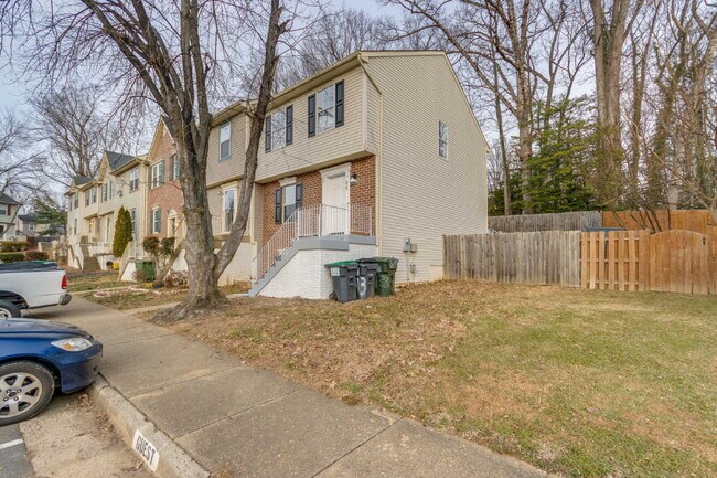 Foto del edificio - 313 Mews Ct