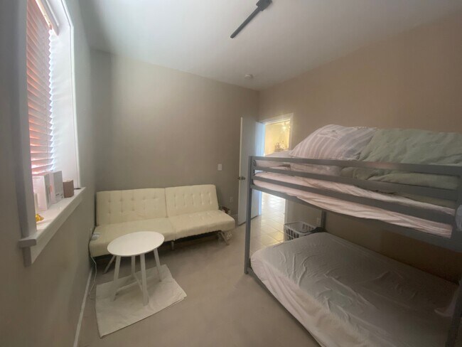Bedroom 2 - 14 Strawberry St