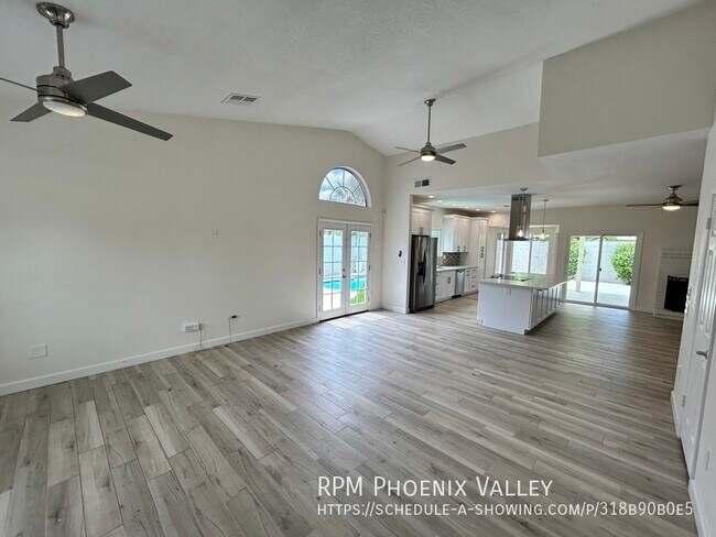 Building Photo - Upgraded Single Story Scottsdale 4/2 w/Lar...