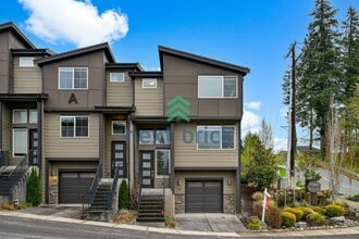 Building Photo - 1325 Seattle Hill Rd