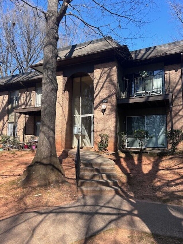 Primary Photo - 2 Bedroom Apartment Coming Soon!